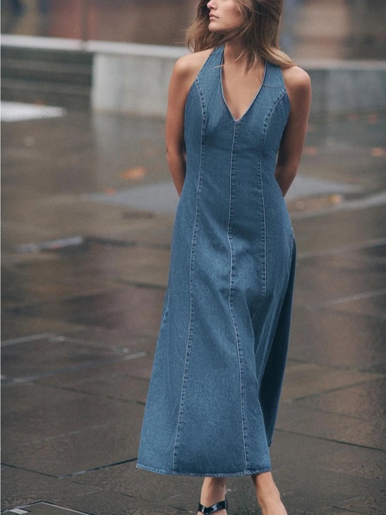 Velvet Heart Dresses & Skirts - Velvet Heart Denim Halter Midi Dress - 4